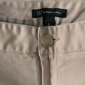 Khaki pant